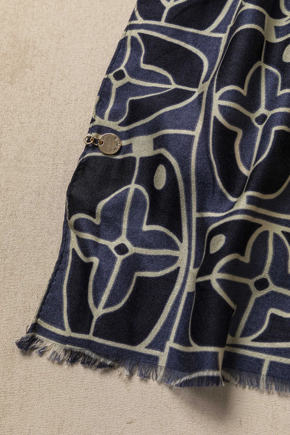 Φίνες γραμμές και ανάλαφρη υφή