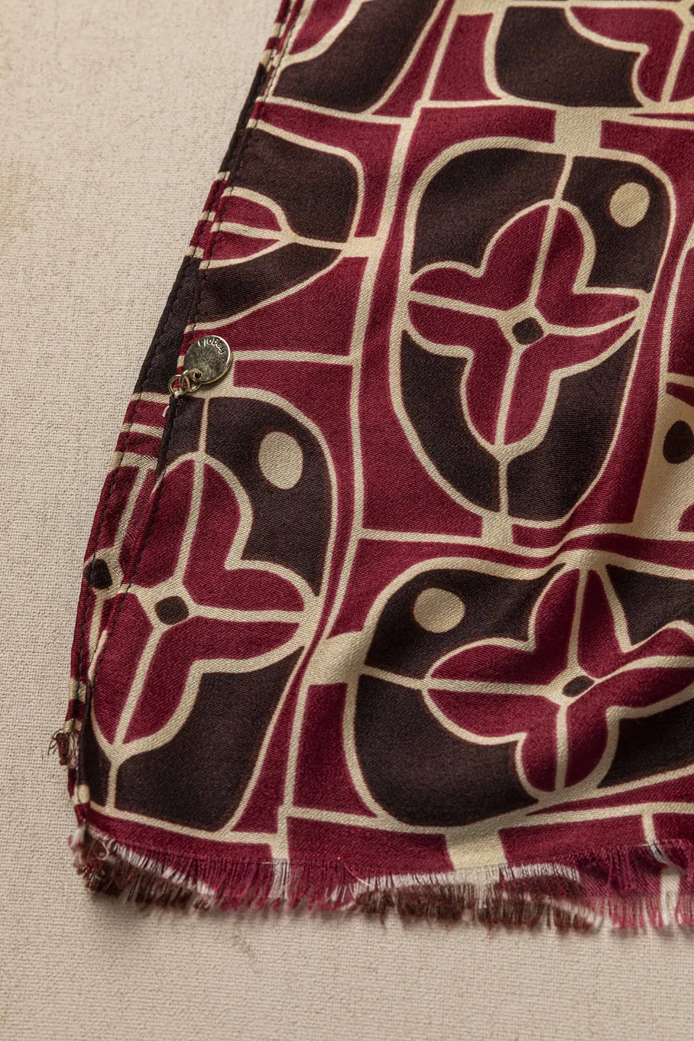 Φίνες γραμμές και ανάλαφρη υφή