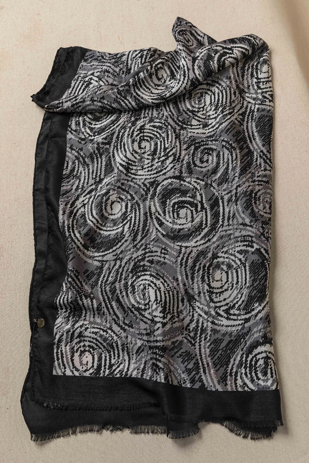 Φίνες γραμμές και ανάλαφρη υφή