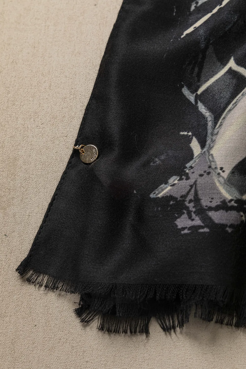 Φίνες γραμμές και ανάλαφρη υφή