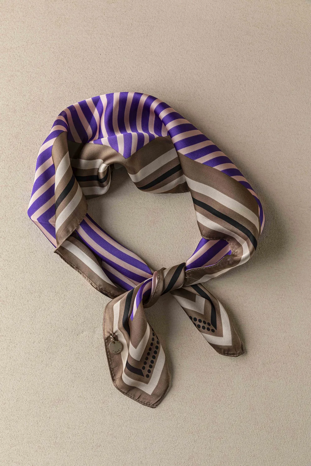 Φουλάρι SC360