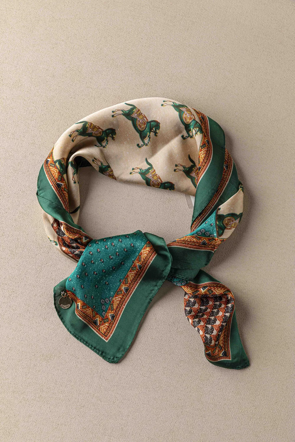 Φουλάρι SC365