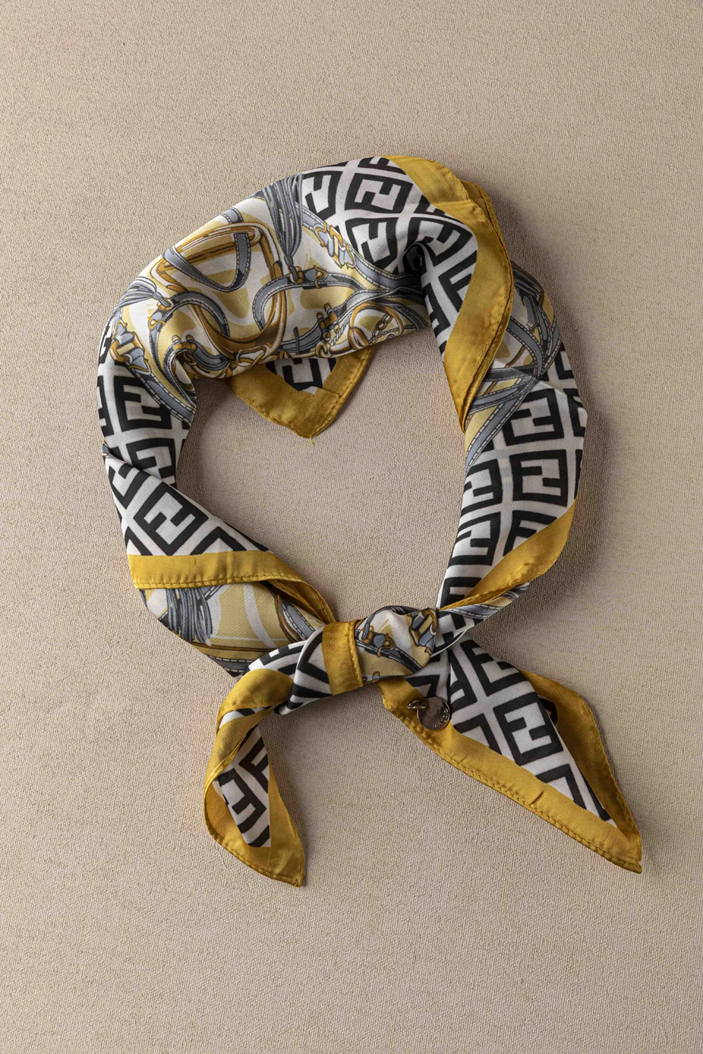 Φουλάρι SC372 Φουλάρι SC372