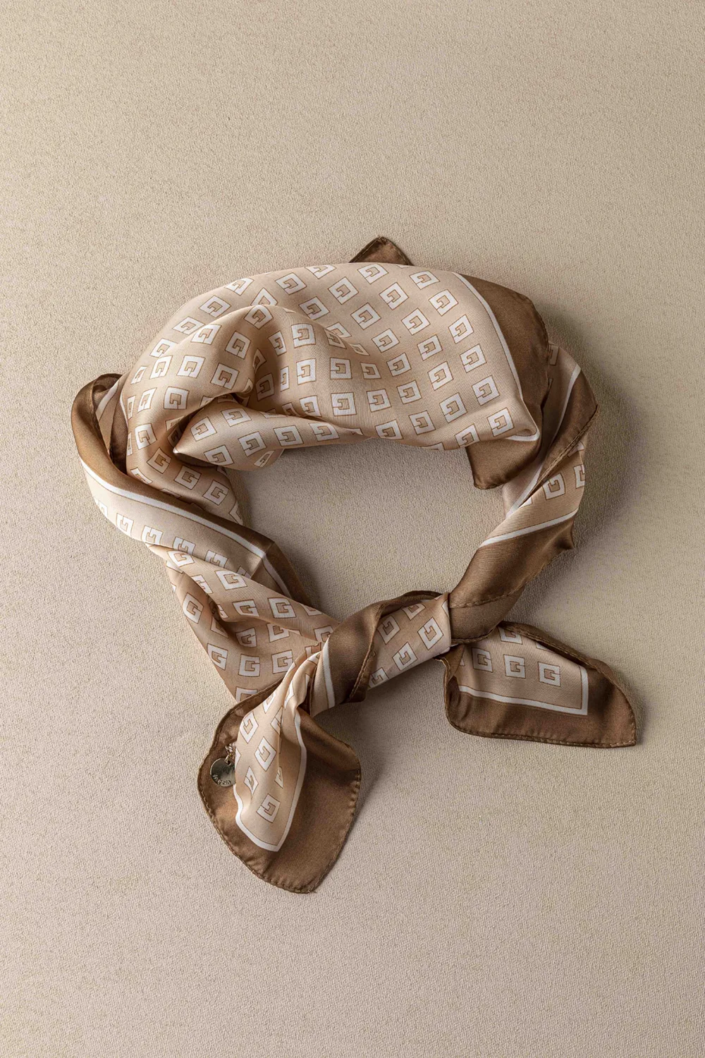 Φουλάρι SC376 Φουλάρι SC376