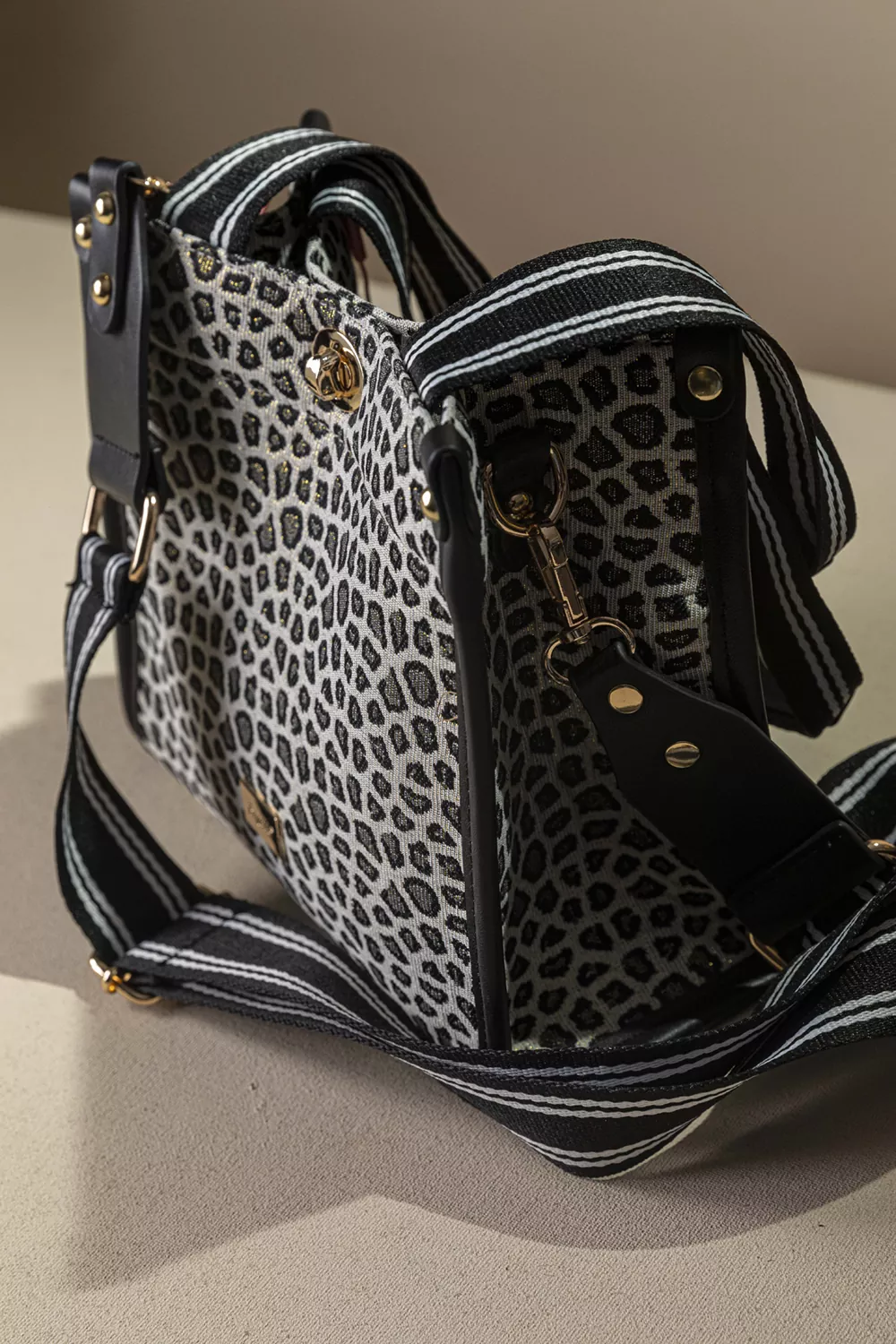 Μικρή tote υφασμάτινη τσάντα