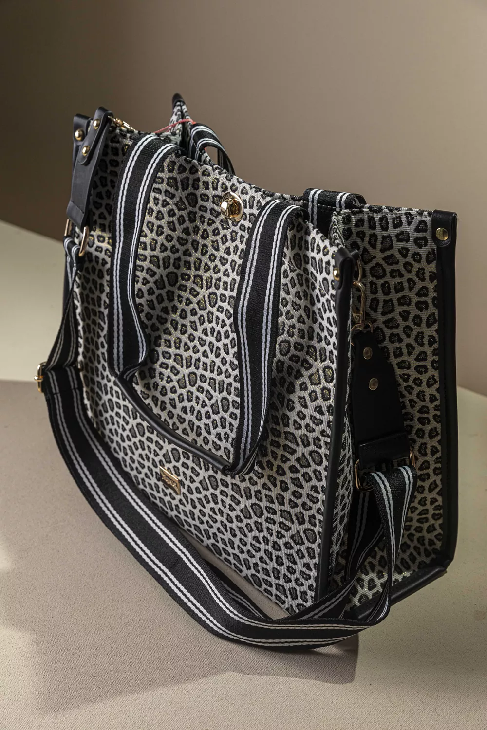 Μεγάλη tote υφασμάτινη τσάντα