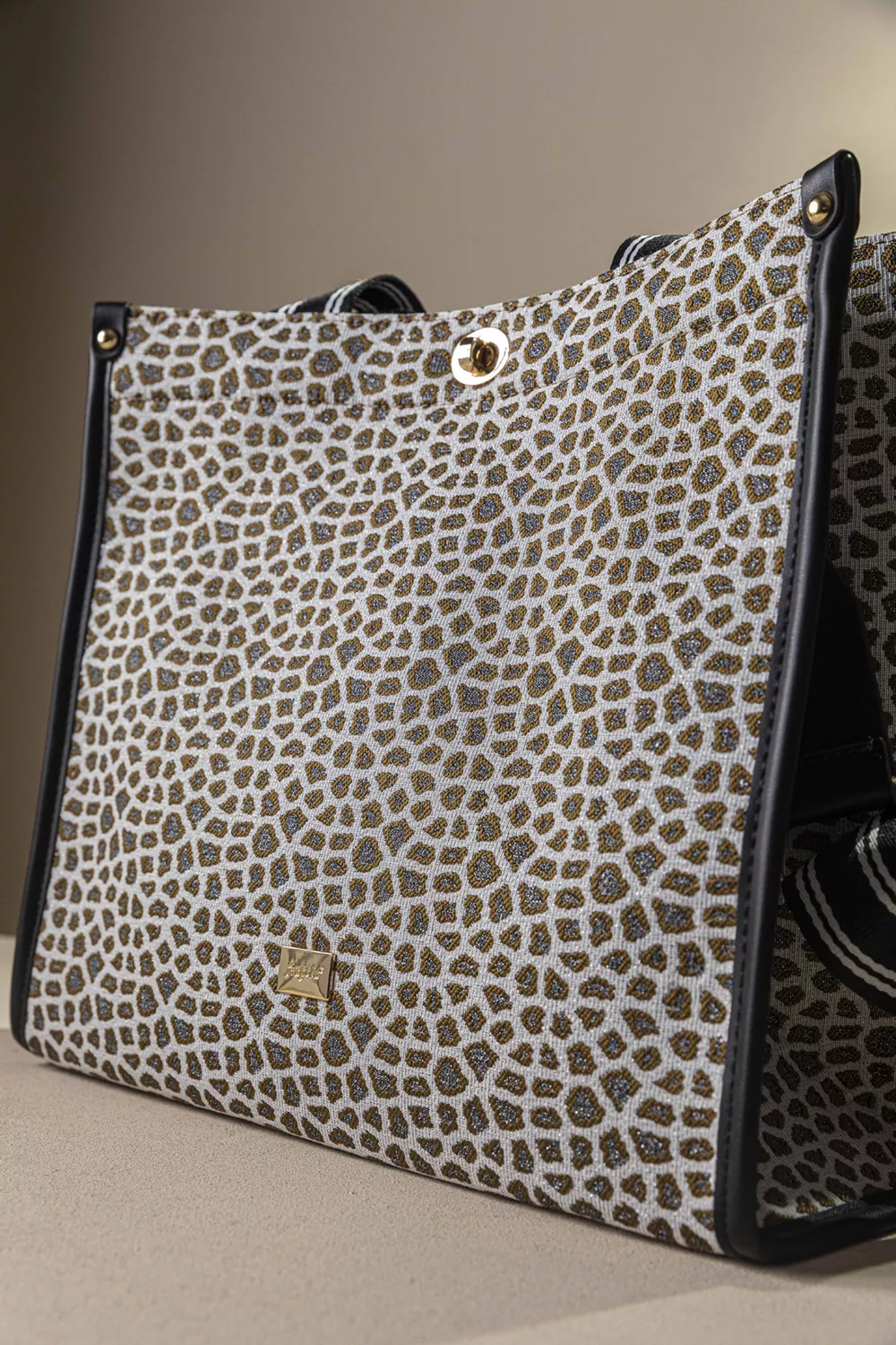 Μεγάλη tote υφασμάτινη τσάντα