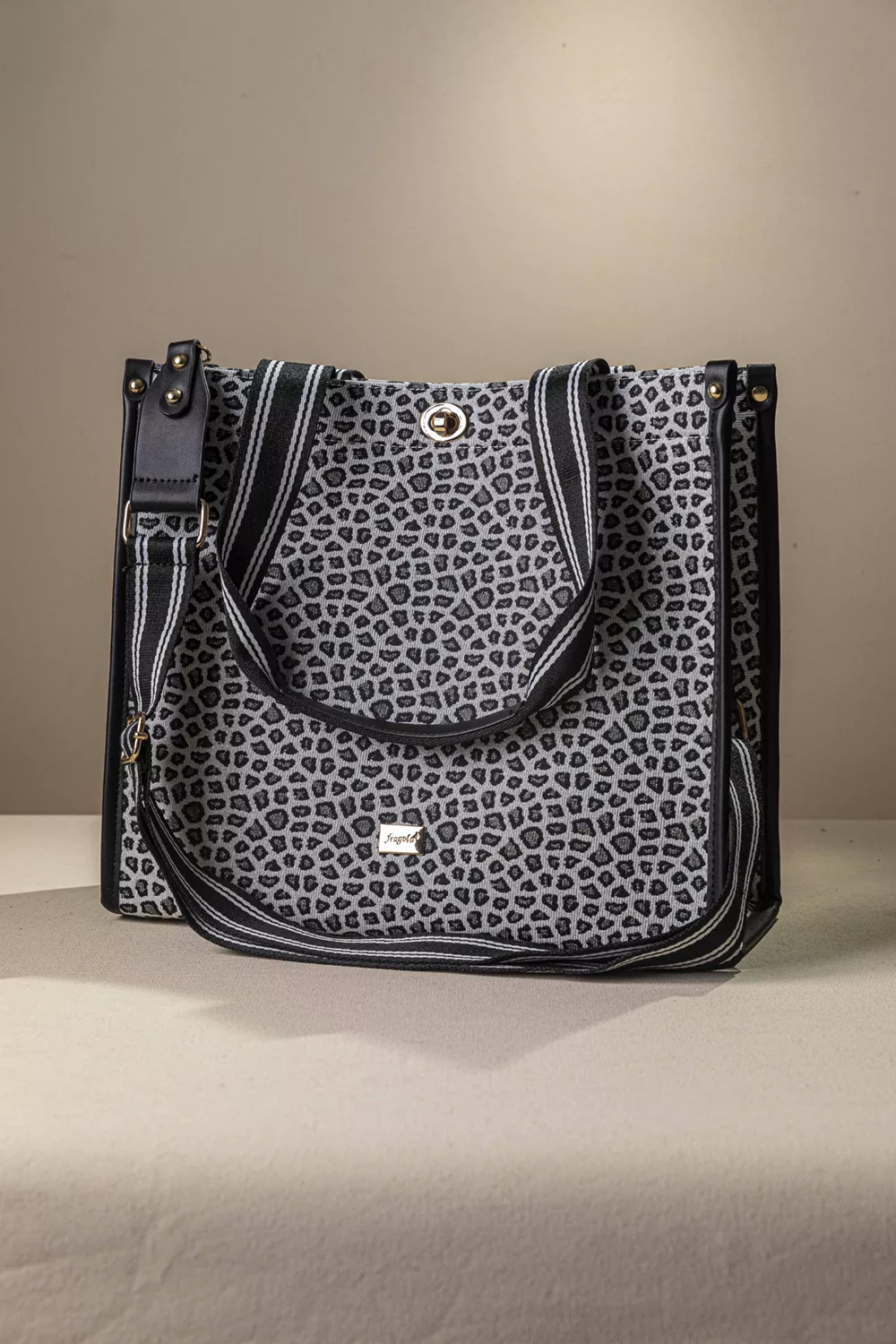 Μεγάλη tote υφασμάτινη τσάντα