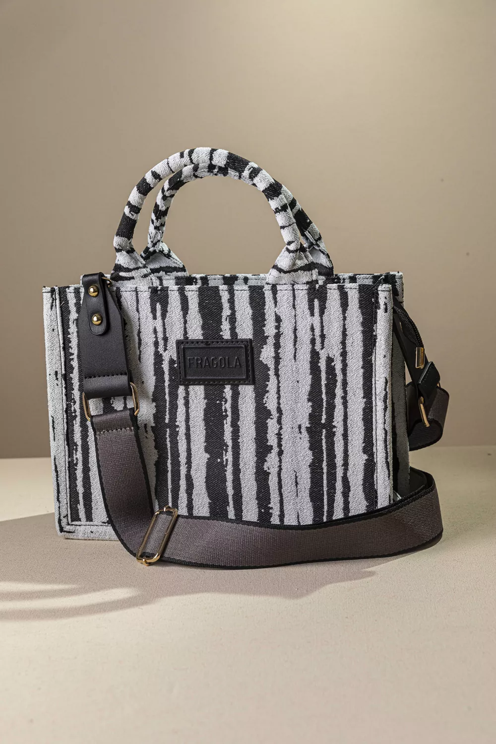 Μεσαία υφασμάτινη Tote Bag