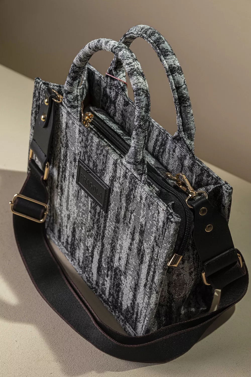 Μεσαία υφασμάτινη Tote Bag