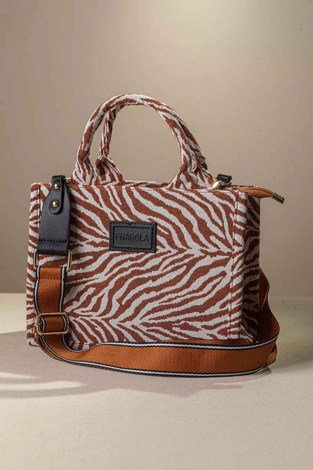 Μεσαία υφασμάτινη Tote Bag