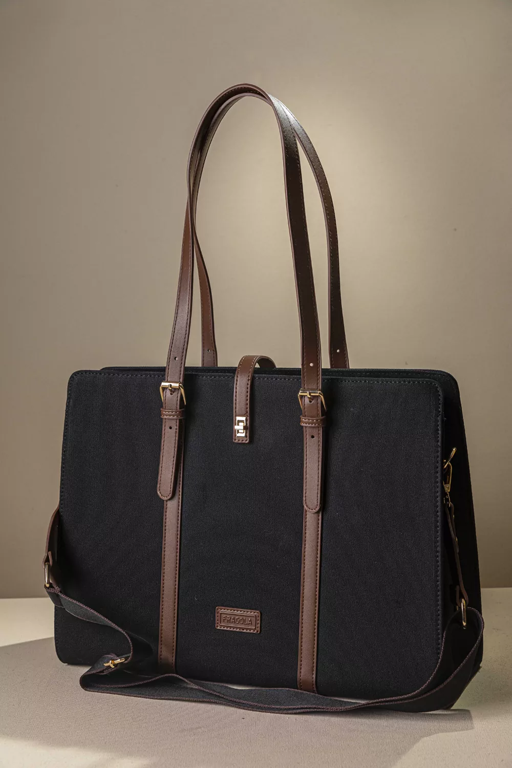 Επαγγελματική τριθέσια τσάντα