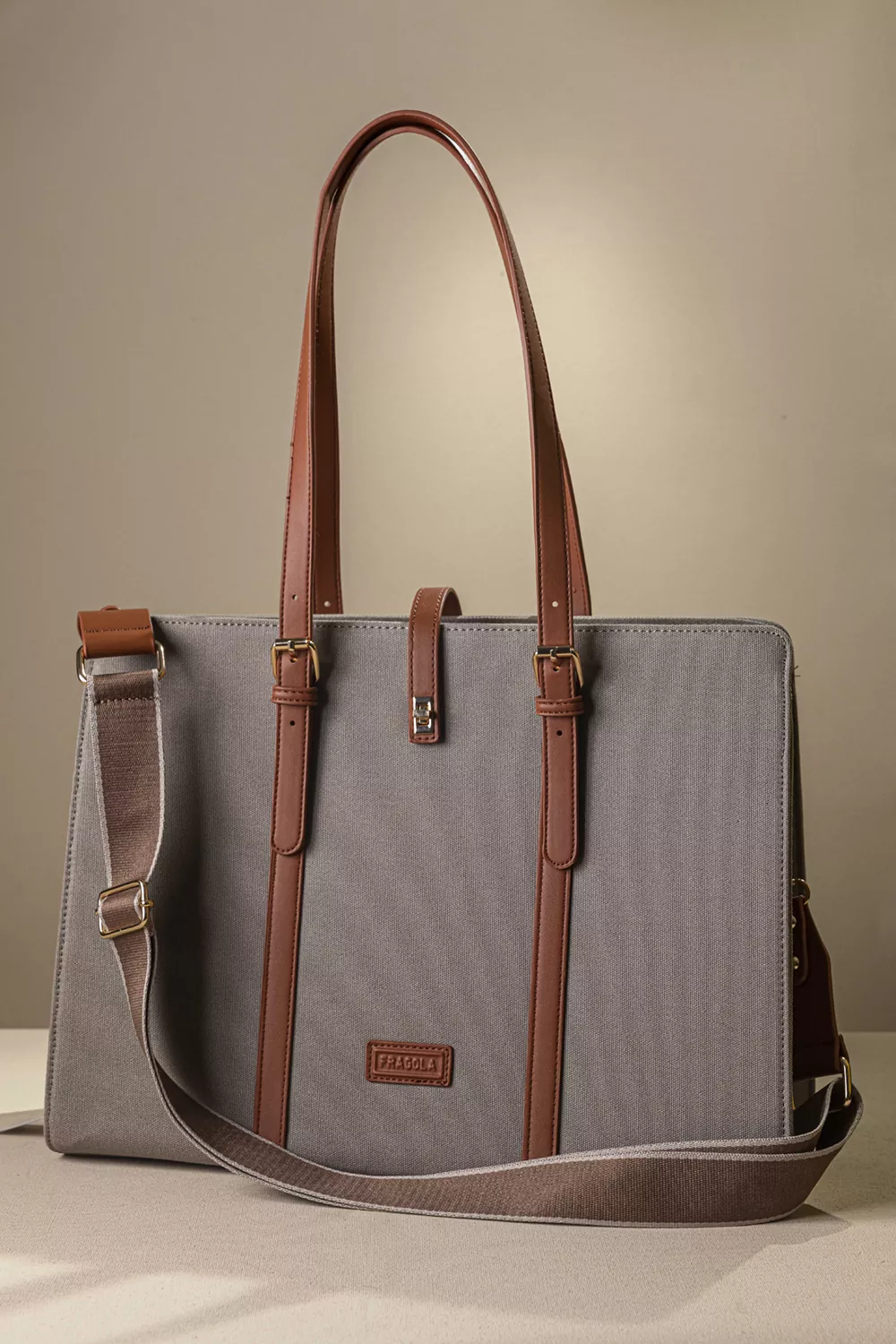 Επαγγελματική τριθέσια τσάντα