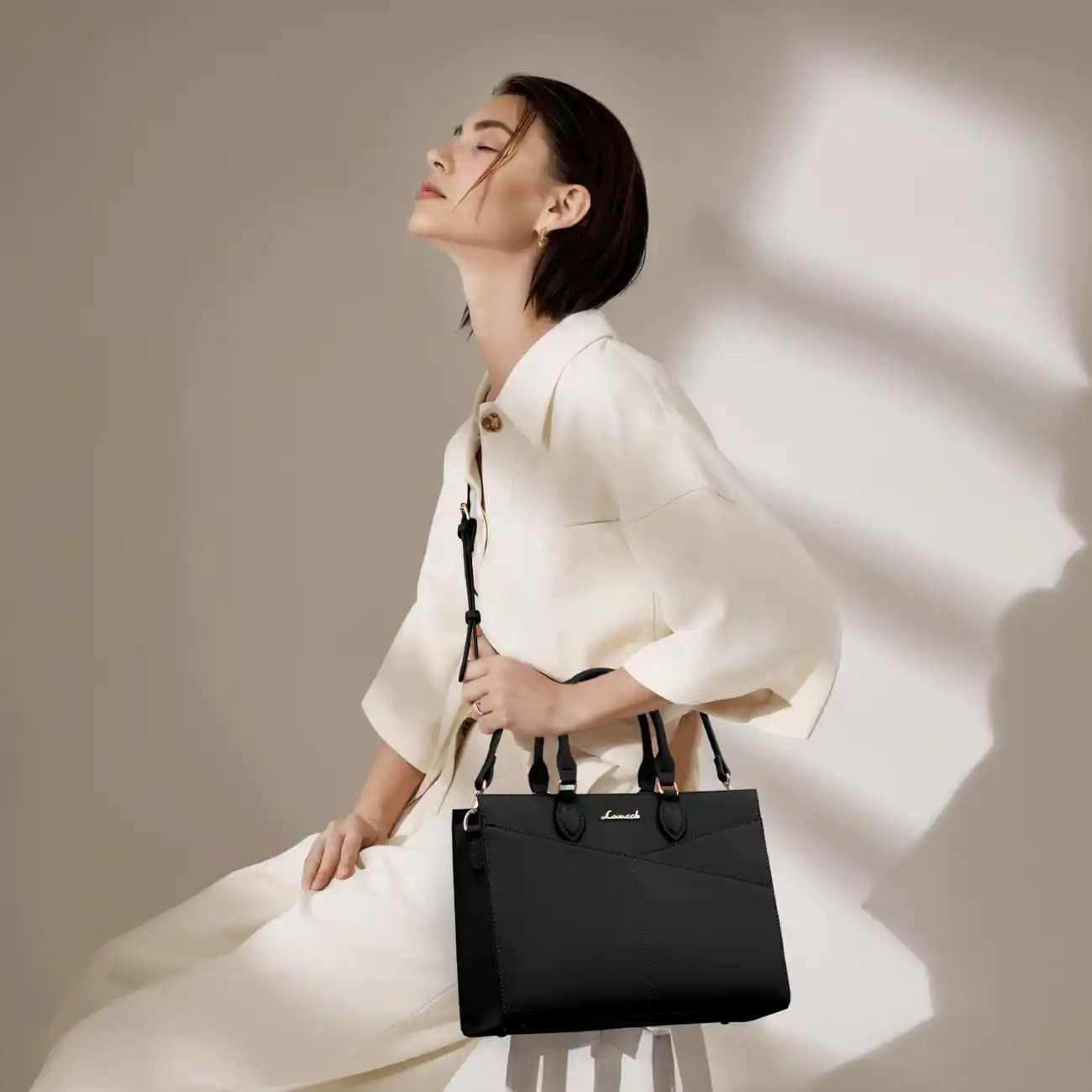 Γυναικεία τσάντα χειρός Lovevook WB3166 black