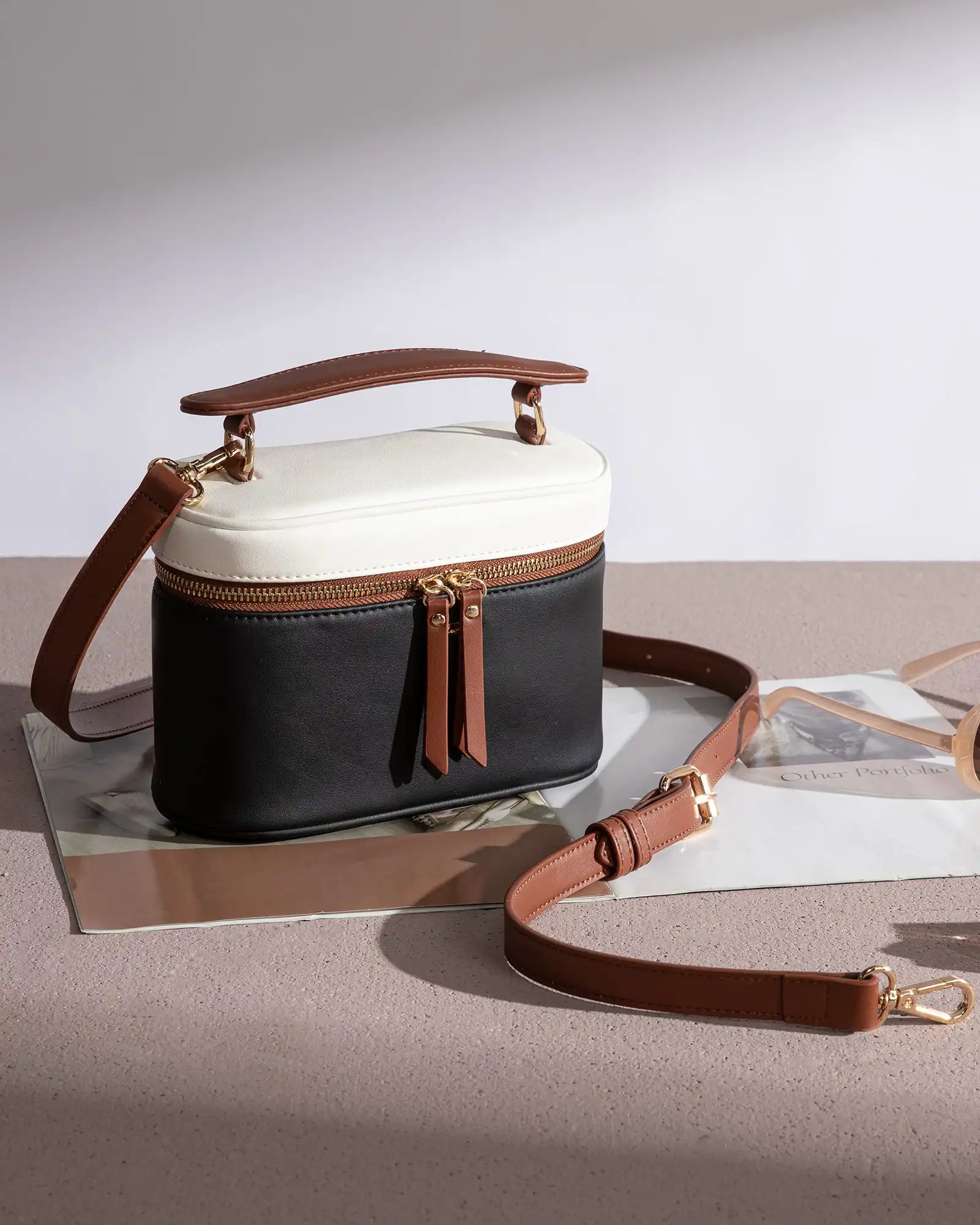 Τσαντάκι Χειρός Χιαστί Lovevook WB4311 beige black brown