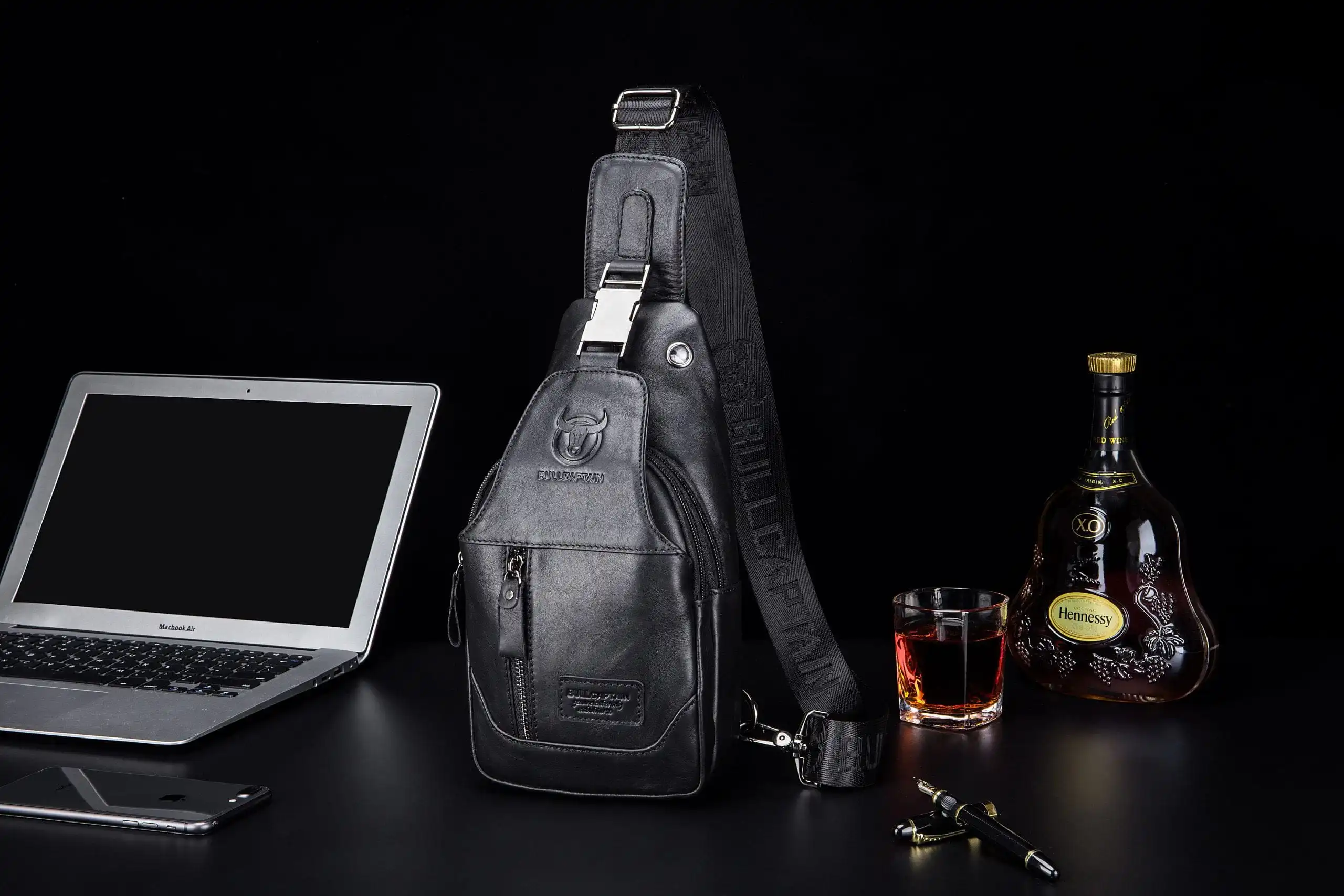 Δερμάτινο τσαντάκι body Bull Captain XB 095 μαύρο