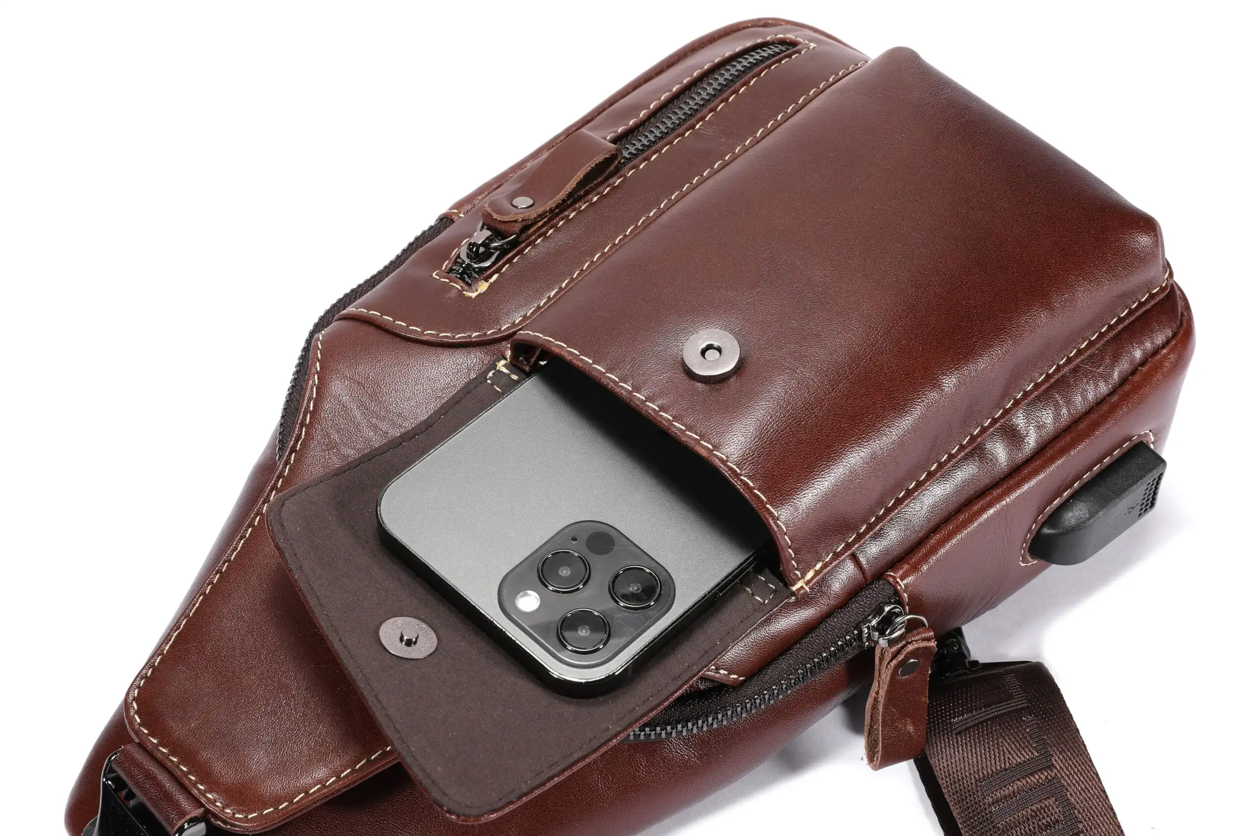 Δερμάτινο τσαντάκι body Bull Captain XB 128 σκούρο καφέ