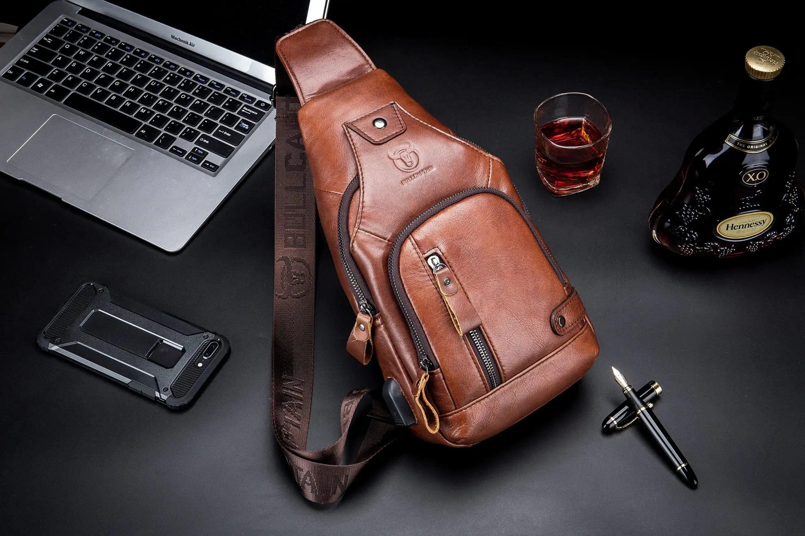 Δερμάτινο τσαντάκι body Bull Captain XB 129 καφέ