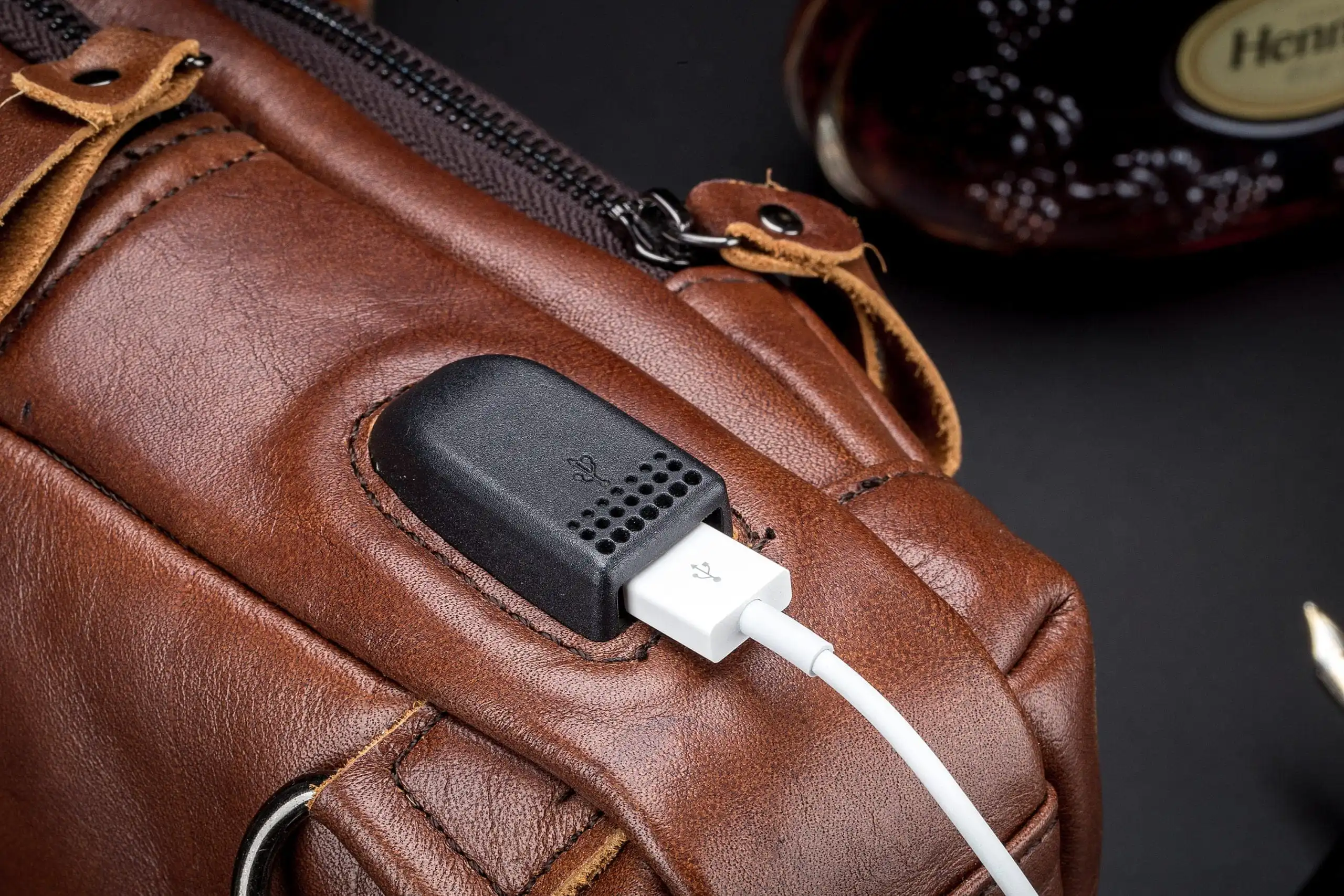 Δερμάτινο τσαντάκι body Bull Captain XB 129 καφέ