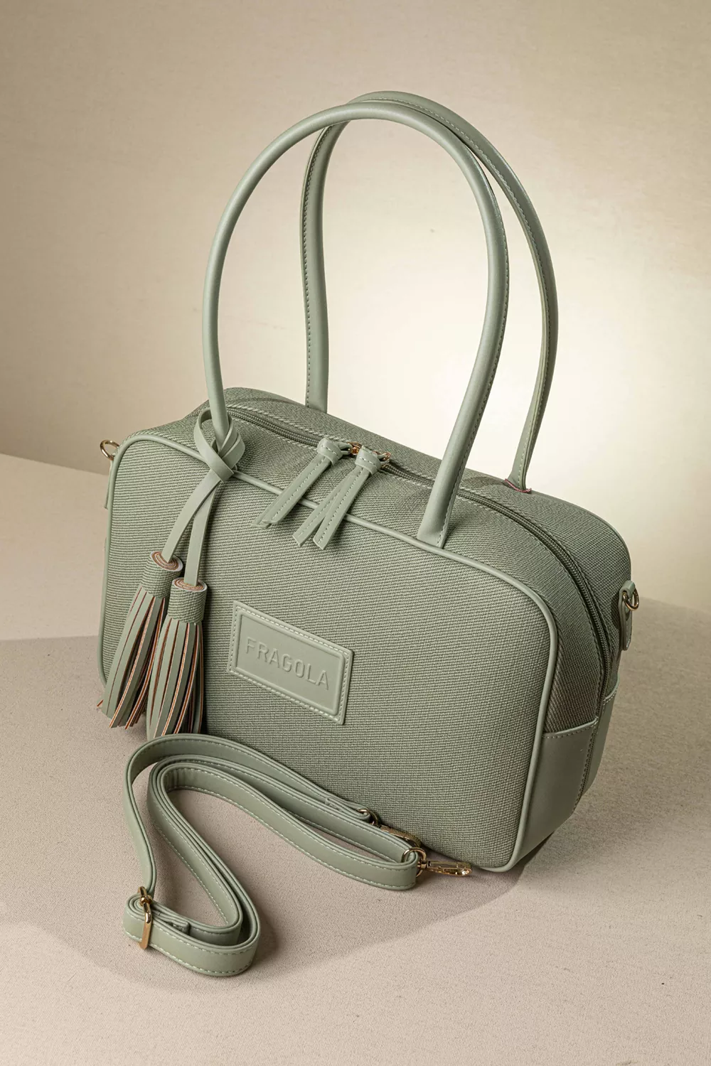 Μακρόστενη τσάντα ώμου και χιαστί