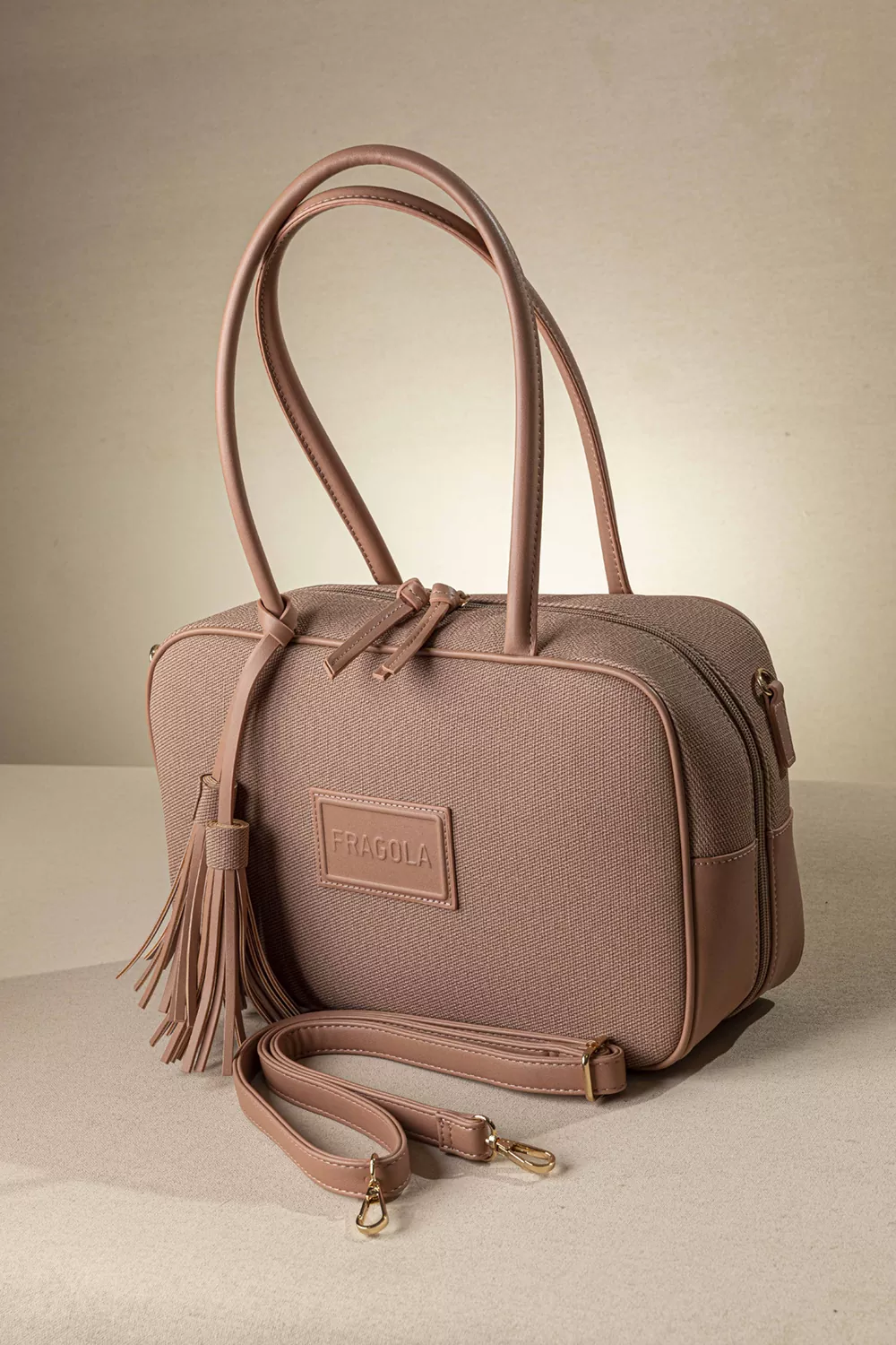 Μακρόστενη τσάντα ώμου και χιαστί