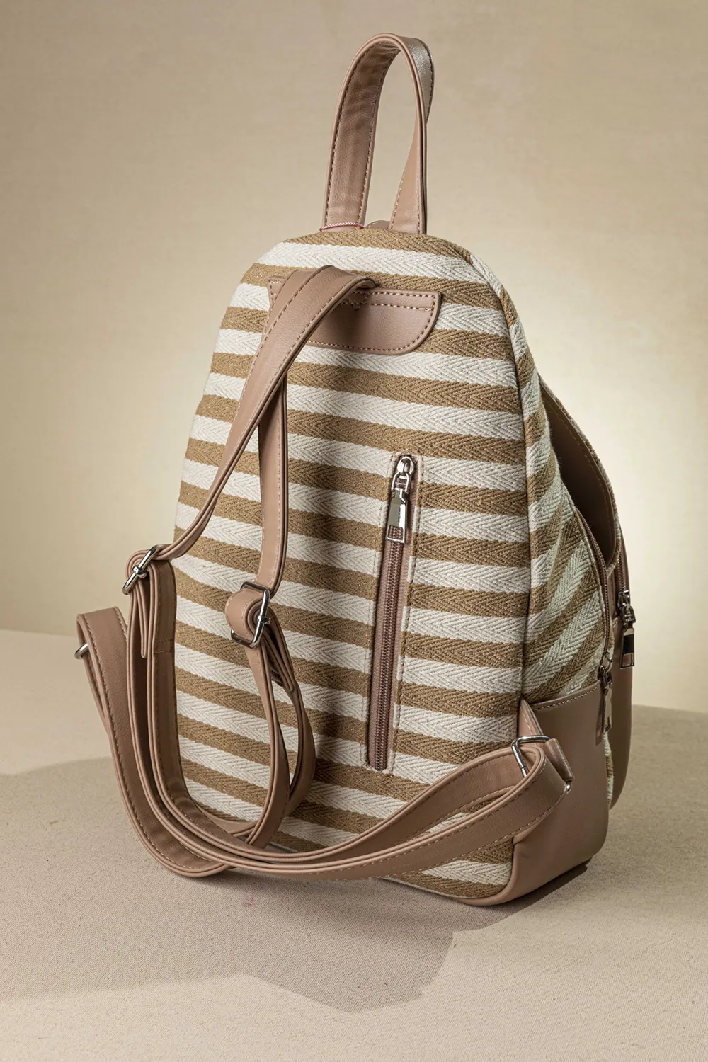 Backpack από καραβόπανο με πολλές θήκες