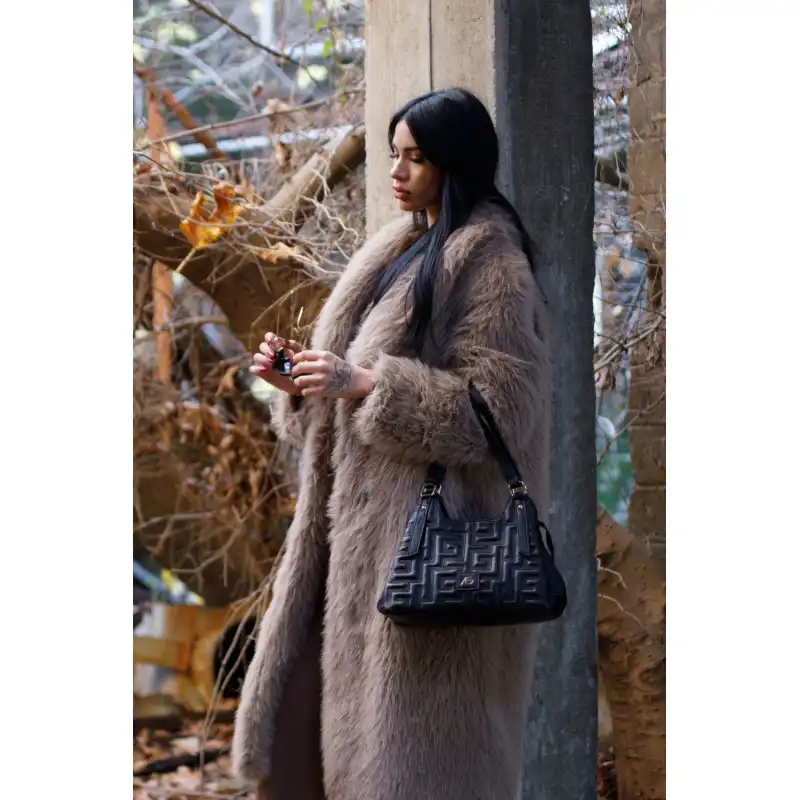 Μαύρη τσάντα ώμου Aldia