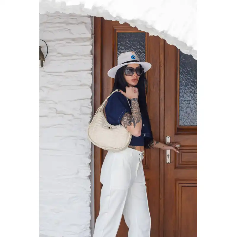 Μπεζ Μαίανδρος Τσάντα Γόνδολα Evadne Μπεζ Μαίανδρος Τσάντα Γόνδολα Evadne