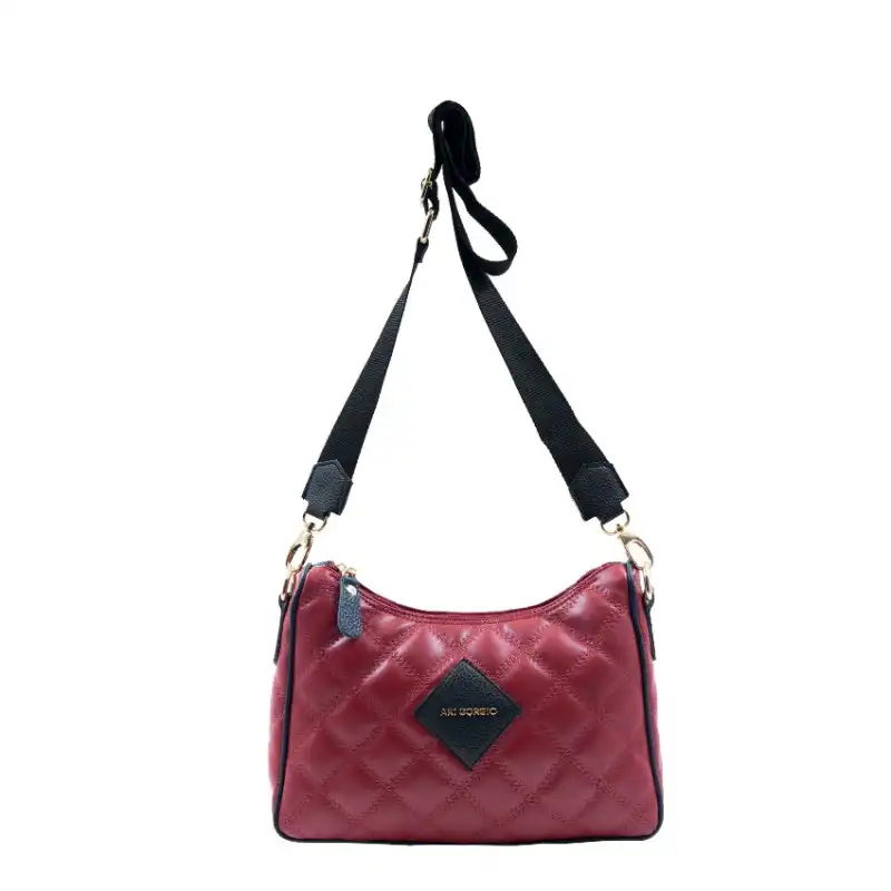 Κόκκινη καπιτονέ τσάντα χιαστί Thalia Κόκκινη καπιτονέ τσάντα χιαστί Thalia