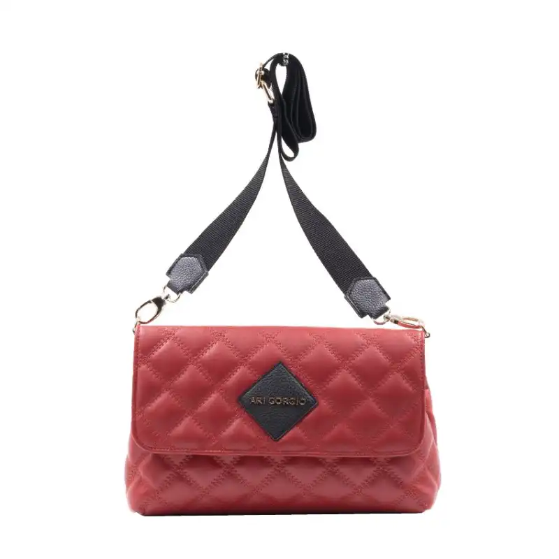 Κόκκινη καπιτονέ τσάντα χιαστί Ελευθερία (Μεγάλη) Κόκκινη καπιτονέ τσάντα χιαστί Ελευθερία (Μεγάλη)