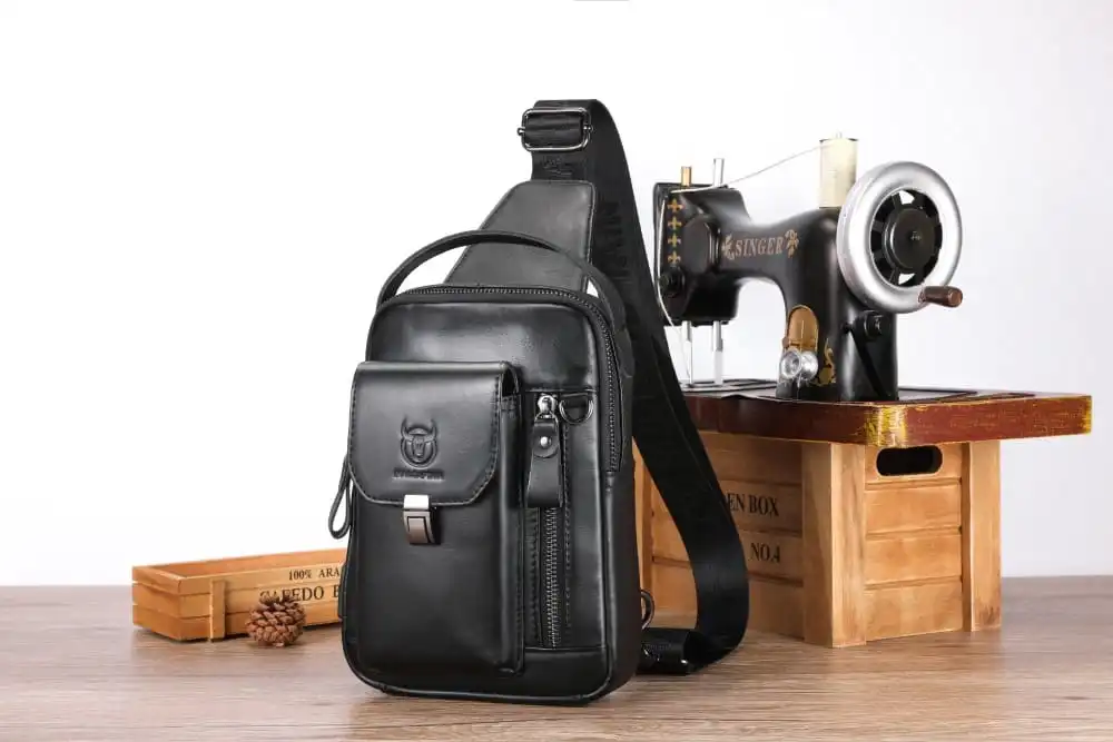 Δερμάτινο τσαντάκι body Bull Captain XB555 μαύρο