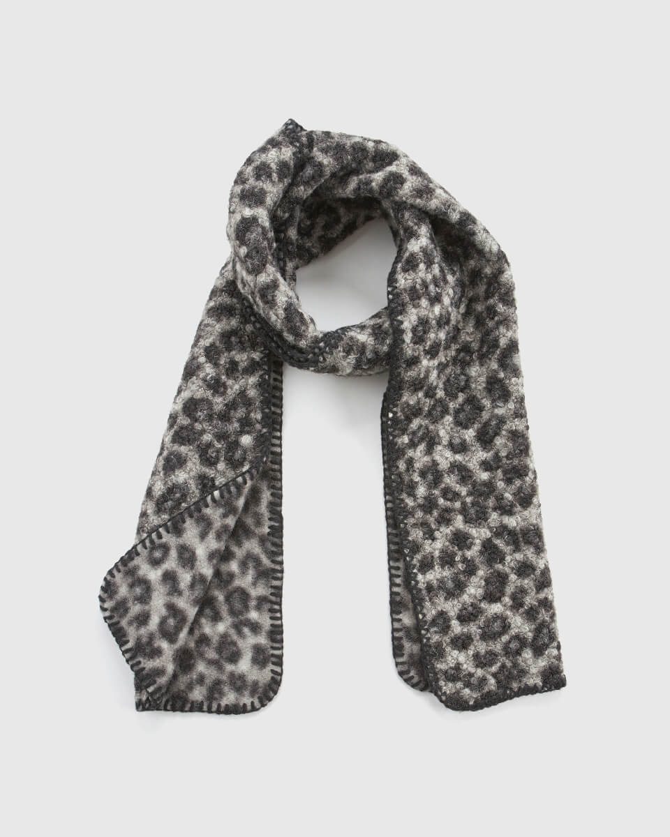 VERDE ΓΥΝΑΙΚΕΙΟ ΚΑΣΚΟΛ 06-0001335 ANIMAL PRINT ΜΑΥΡΟ VERDE ΓΥΝΑΙΚΕΙΟ ΚΑΣΚΟΛ 06-0001335 ANIMAL PRINT ΜΑΥΡΟ