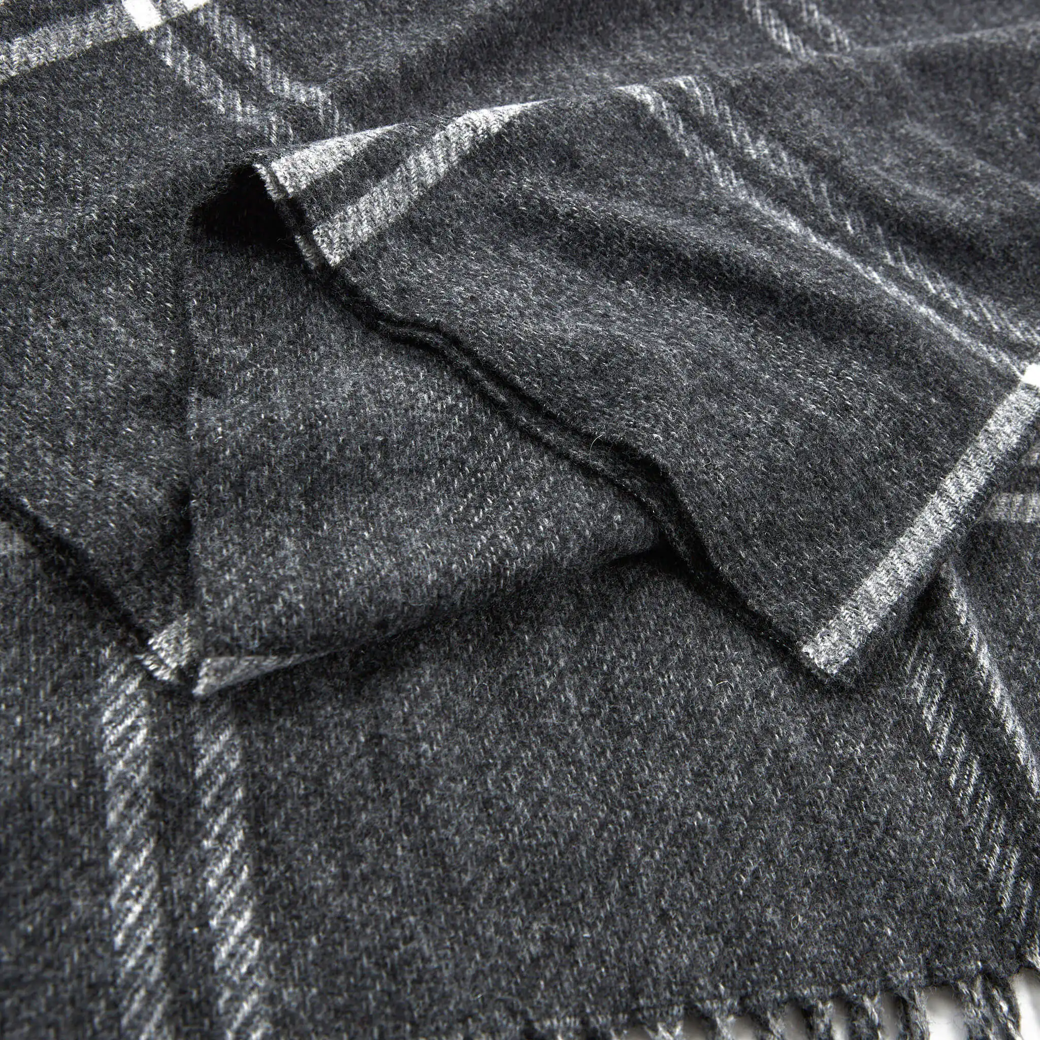 VERDE ΓΥΝΑΙΚΕΙΟ ΚΑΣΚΟΛ 06-1226 ΜΑΥΡΟ