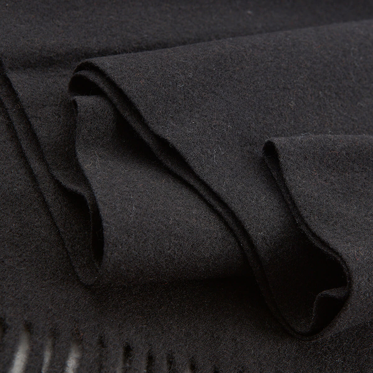 VERDE ΓΥΝΑΙΚΕΙΟ ΚΑΣΚΟΛ 06-1234 ΜΑΥΡΟ