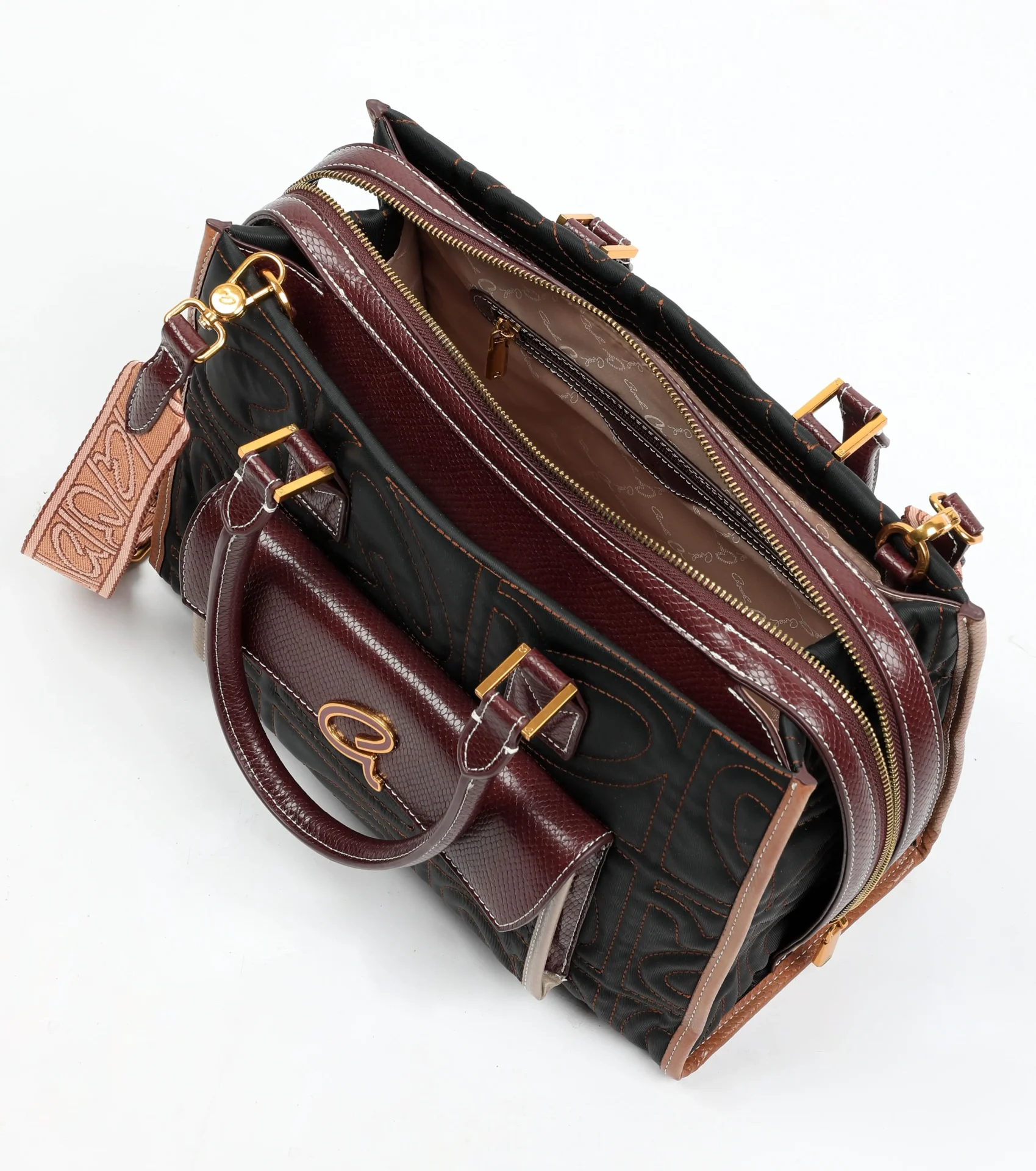 Axel Τσάντα με ανάγλυφο μονόγραμμα Amara 1010-3186 Μαύρο