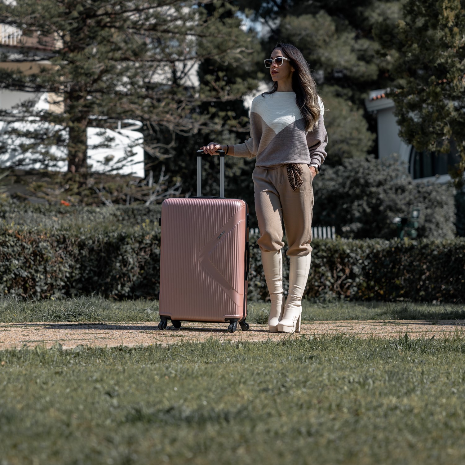 Βαλίτσα trolley Cardinal μεγάλη 2010/70cm σαμπανί Βαλίτσα trolley Cardinal μεγάλη 2010/70cm σαμπανί