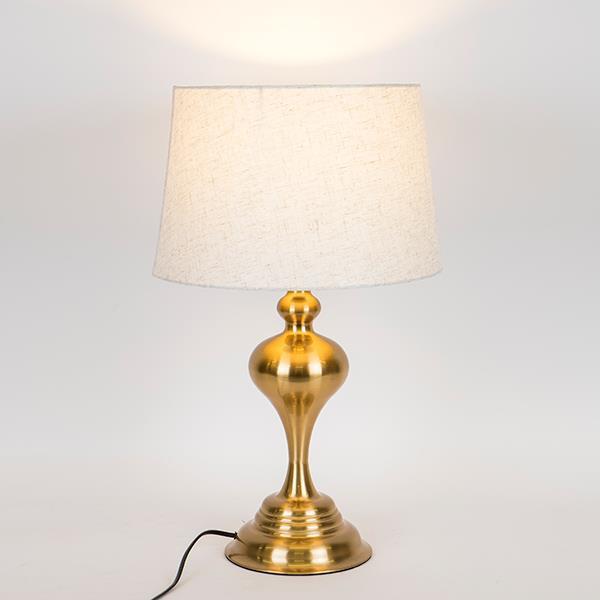 ΕΠΙΤΡΑΠΕΖΙΟ ΦΩΤΙΣΤΙΚΟ ΜΕ ΕΚΡΟΥ ΥΦΑΣΜΑΤΙΝΟ ΚΑΠΕΛΟ ΜΕΤΑΛΛΙΚΟ ΧΡΥΣΟ 33.5x55cm