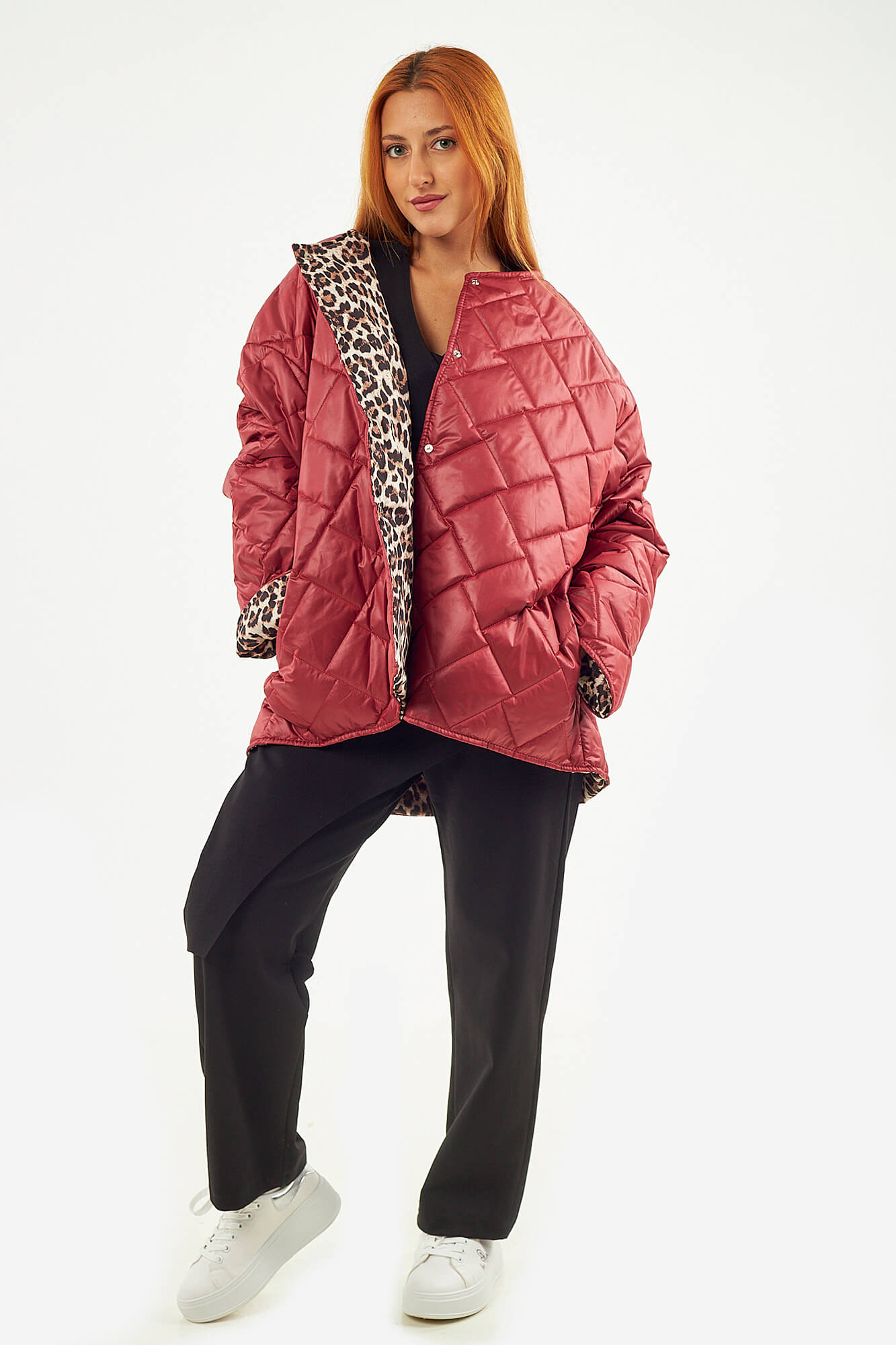 Sequoia Μοντέρνο Γυναικείο Oversize Μπουφάν με Καπιτονέ Σχέδιο και Επένδυση με Λεοπάρ JA-9793 Κόκκινο