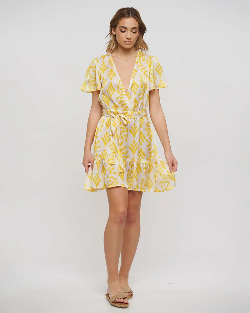 ΦΟΡΕΜΑ ΜΕ ΖΩΝΑΡΙ ΛΕΥΚΟ/ΚΙΤΡΙΝΟ ONE SIZE (100% POLYESTER) ΦΟΡΕΜΑ ΜΕ ΖΩΝΑΡΙ ΛΕΥΚΟ/ΚΙΤΡΙΝΟ ONE SIZE (100% POLYESTER)