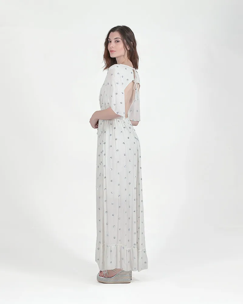 ΦΟΡΕΜΑ ΜΑΚΡΥ ΜΕ 3/4 ΜΑΝΙΚΙ ΛΕΥΚΟ ΜΕ ΑΣΗΜΙ ΛΕΠΤΟΜΕΡΕΙΕΣ ONE SIZE (100% VISCOSE)