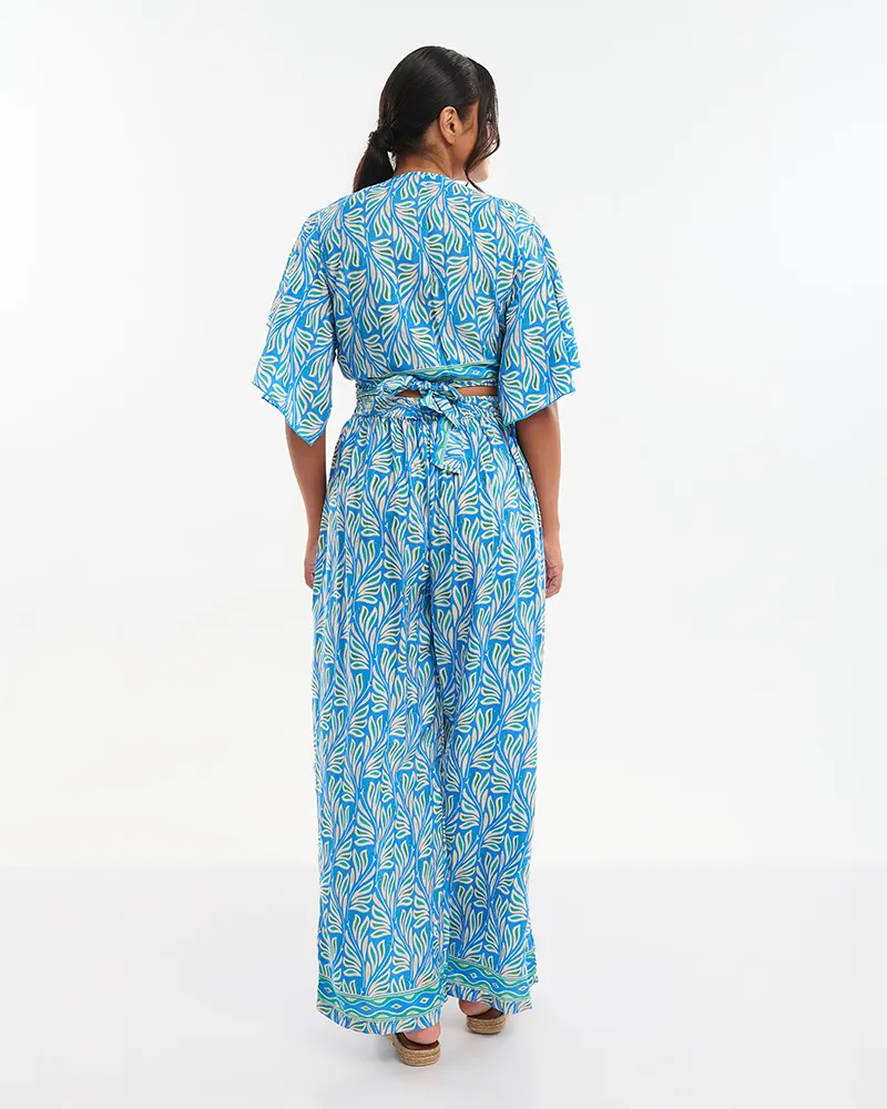 S/2 ΤΟΠ ΚΑΙ ΠΑΝΤΕΛΟΝΑ ΜΠΛΕ/ΕΚΡΟΥ ΜΕ ΤΥΡΚΟΥΑΖ/ΠΡΑΣΙΝΕΣ ΛΕΠΤΟΜΕΡΕΙΕΣ ONE SIZE (70% SILK 30% POLYESTER)