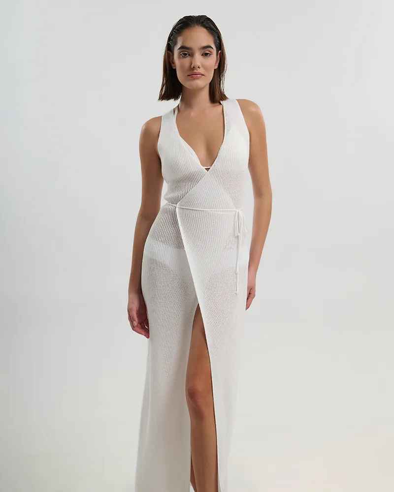 ΜΑΚΡΥ ΦΟΡΕΜΑ ΜΕ ΚΟΝΤΟ ΜΑΝΙΚΙ ΣΕ ΛΕΥΚΟ ONE SIZE (100% POLYESTER)