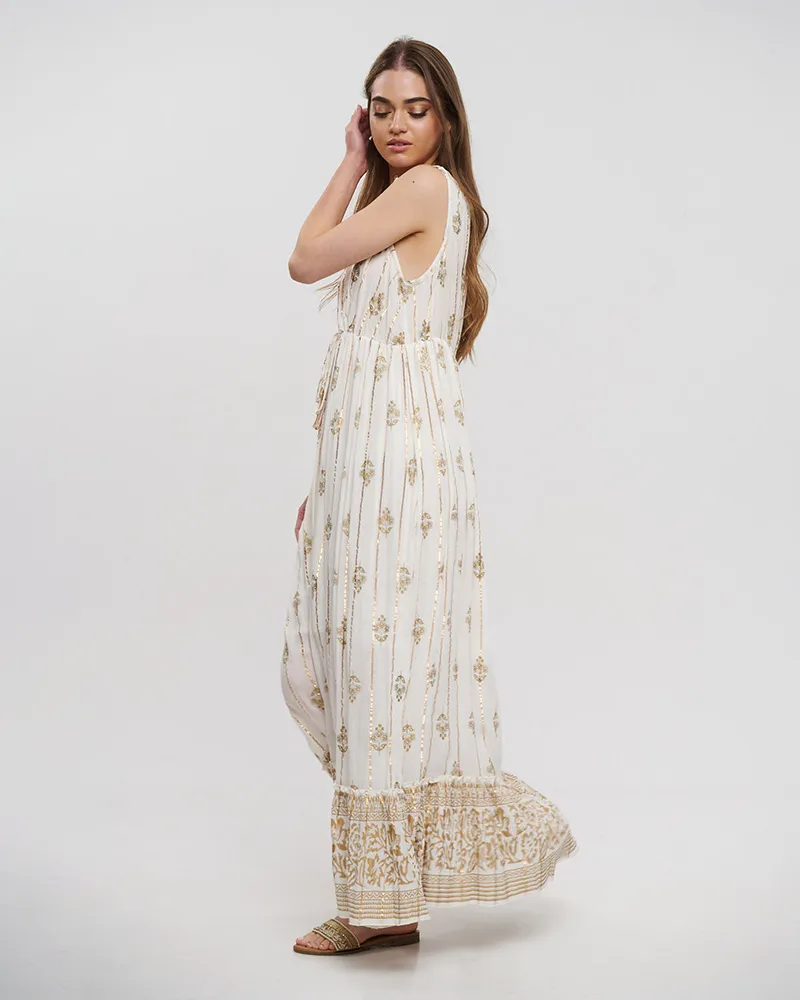 ΦΟΡΕΜΑ ΜΑΚΡΥ ΑΜΑΝΙΚΟ ΣΕ ΛΕΥΚΟ ΧΡΩΜΑ ΜΕ LUREX ONE SIZE(100% VISCOSE)