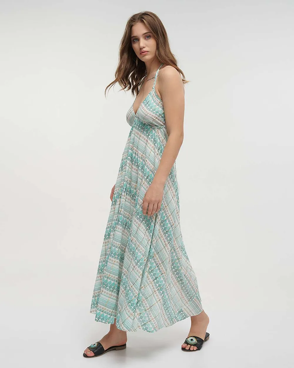 ΦΟΡΕΜΑ ΜΑΚΡΥ ΑΜΑΝΙΚΟ ΣΕ ΛΕΥΚΟ/ΠΡΑΣΙΝΟ ΧΡΩΜΑ ΜΕ LUREX ONE SIZE(100% VISCOSE)