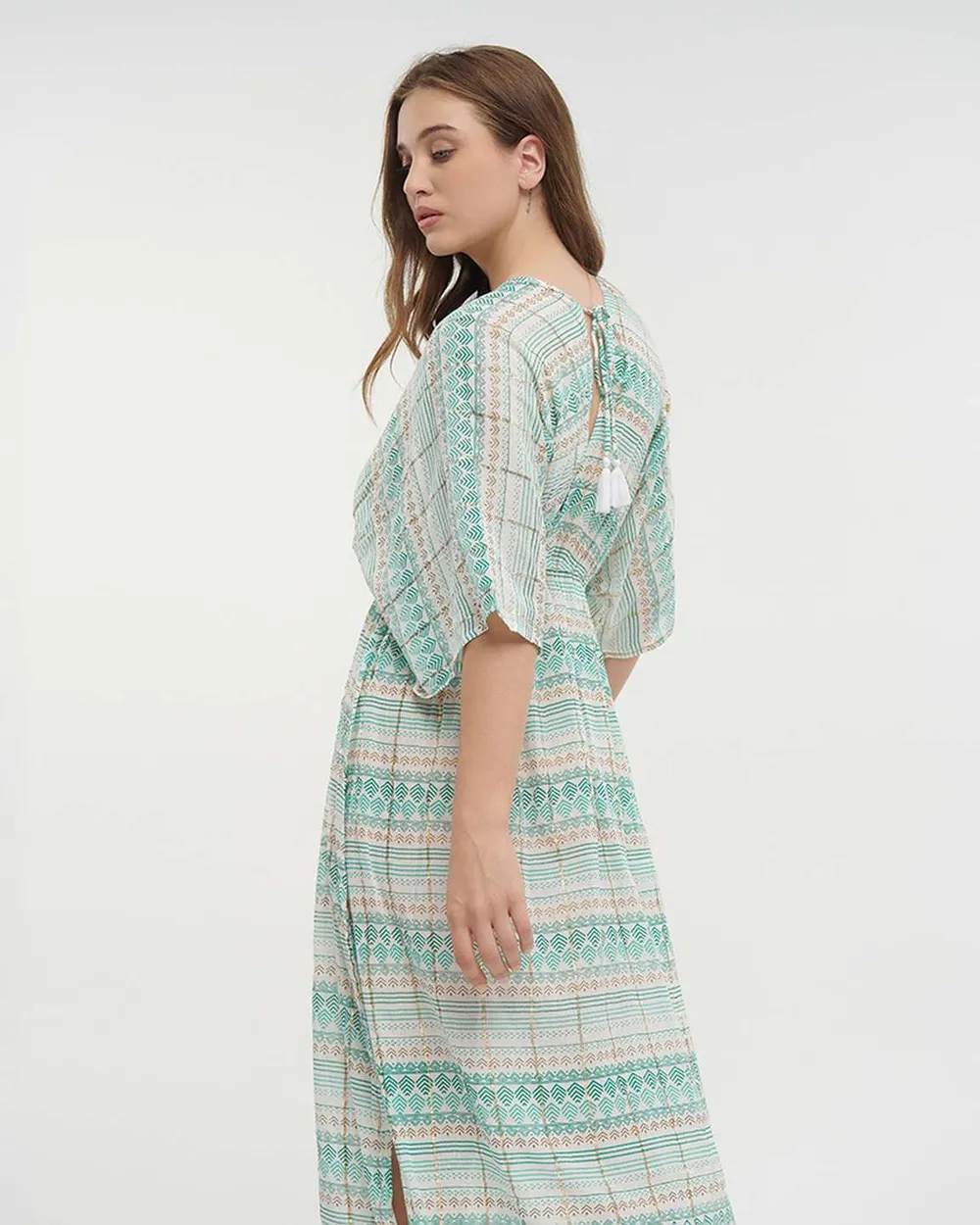 ΦΟΡΕΜΑ ΜΑΚΡΥ MΕ 3/4 ΜΑΝΙΚΙ ΣΕ ΛΕΥΚΟ/ΠΡΑΣΙΝΟ ΧΡΩΜΑ ΜΕ LUREX ONE SIZE(100% VISCOSE) ΦΟΡΕΜΑ ΜΑΚΡΥ MΕ 3/4 ΜΑΝΙΚΙ ΣΕ ΛΕΥΚΟ/ΠΡΑΣΙΝΟ ΧΡΩΜΑ ΜΕ LUREX ONE SIZE(100% VISCOSE)