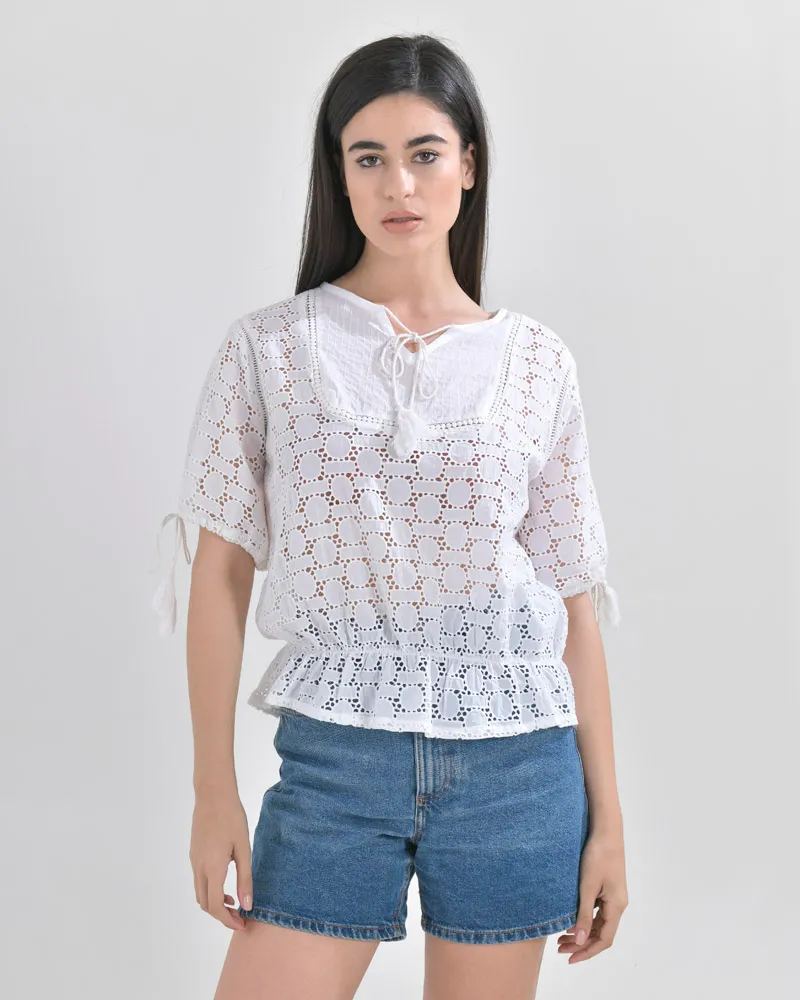 ΜΠΛΟΥΖΑΚΙ ΛΕΥΚΟ ΜΕ 3/4 ΜΑΝΙΚΙ ΜΕ ΦΟΥΝΤΕΣ MEDIUM (100% COTTON) ΜΠΛΟΥΖΑΚΙ ΛΕΥΚΟ ΜΕ 3/4 ΜΑΝΙΚΙ ΜΕ ΦΟΥΝΤΕΣ MEDIUM (100% COTTON)