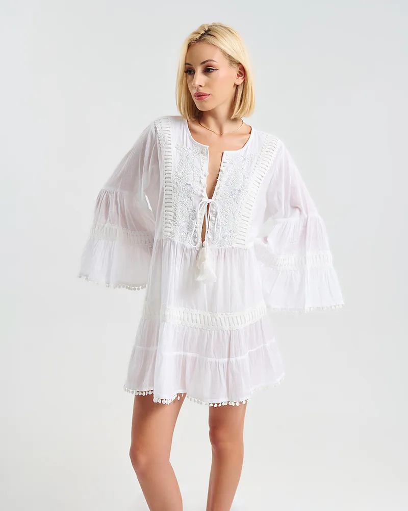 ΦΟΡΕΜΑ ΛΕΥΚΟ ME ΔΙΑΚΟΣΜΗΤΙΚΑ ΦΟΥΝΤΑΚΙΑ ΜΕ BOHO ΑΙΣΘΗΤΙΚΗ ONE SIZE ( 100% COTTON)