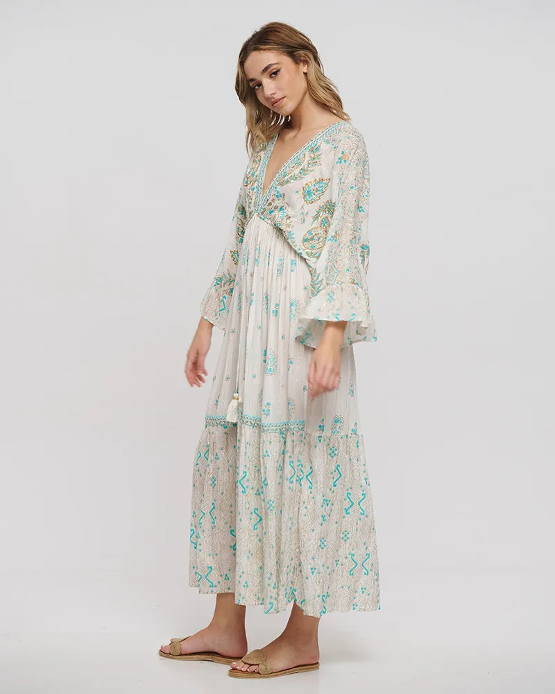 ΦΟΡΕΜΑ ΜΑΚΡΥ ΜΕ 3/4 ΜΑΝΙΚΙ ΕΚΡΟΥ ΜΕ ΧΡΥΣΕΣ/ΜΠΛΕ ΛΕΠΤΟΜΕΡΕΙΕΣ ONE SIZE (100% RAYON)