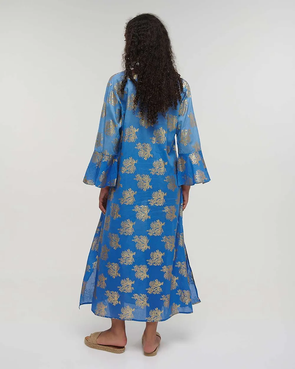 ΚΑΦΤΑΝΙ ΜΑΚΡΥ ΜΠΛΕ ΜΕ ΧΡΥΣΑ ΚΟΡΑΛΙΑ ONE SIZE (100% COTTON) ΚΑΦΤΑΝΙ ΜΑΚΡΥ ΜΠΛΕ ΜΕ ΧΡΥΣΑ ΚΟΡΑΛΙΑ ONE SIZE (100% COTTON)