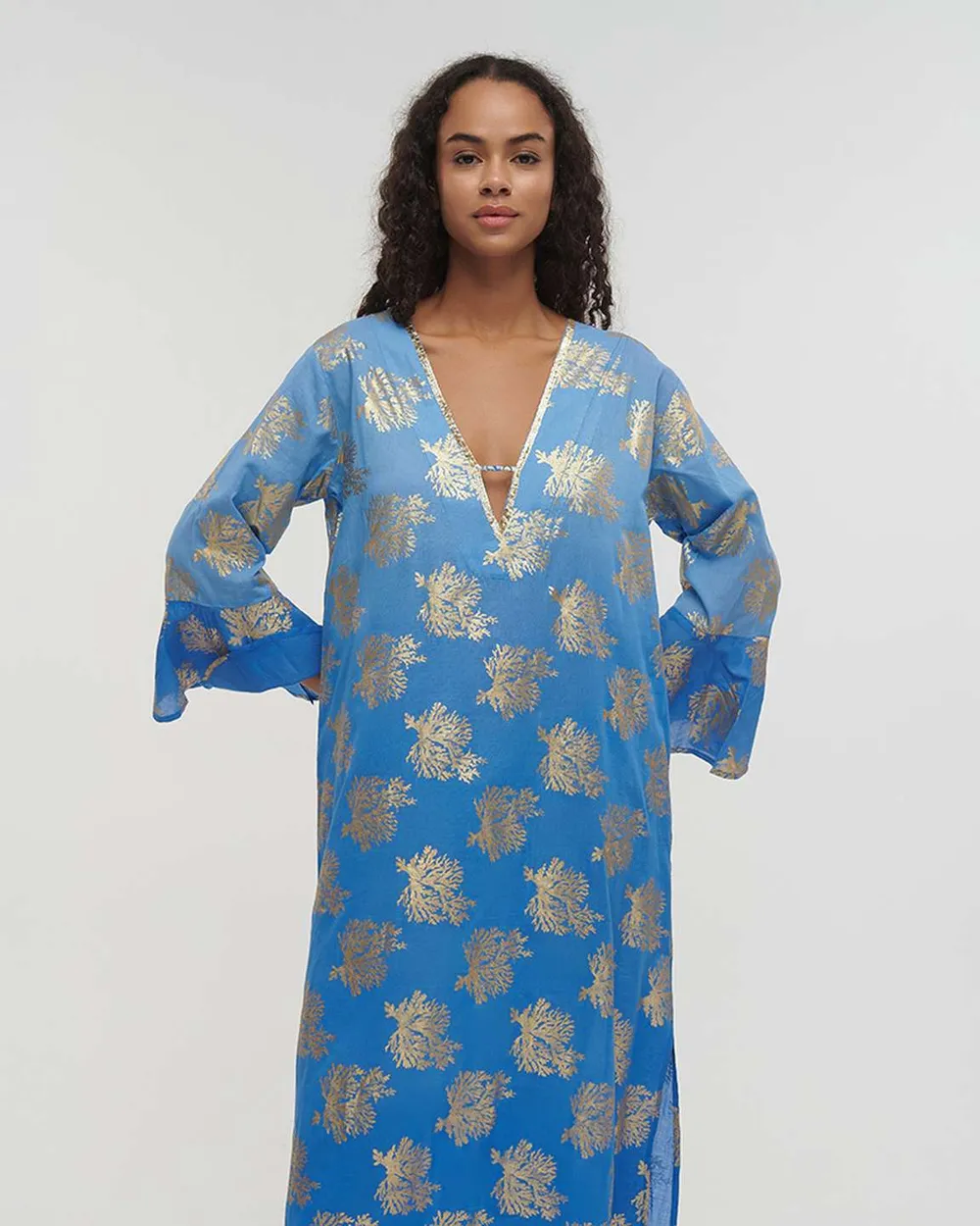 ΚΑΦΤΑΝΙ ΜΑΚΡΥ ΜΠΛΕ ΜΕ ΧΡΥΣΑ ΚΟΡΑΛΙΑ ONE SIZE (100% COTTON)